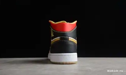 “XQ” Jordan Air Mid 1 0531
